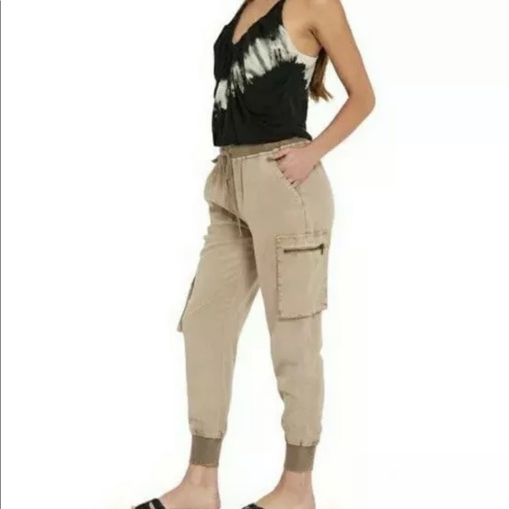 YFB Jupiter Jogger - Picture 2 of 7